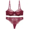 Ensembles de soutiens-gorge Sexy ultra-mince dentelle transparente soutien-gorge et string ensemble sous-vêtements avec Push Up femmes Lingerie française sans doublure B C D tasse 230426