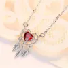 Catene Bohemian Red Heart Shaped Zircon Dream Catcher Yassel Feather Collana color argento personalizzata per regali di gioielli di moda donna