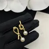 Boucles d'oreilles en perles de créateur de luxe, boucles d'oreilles à tige unique, motif géométrique accroché, femmes célèbres, strass en cristal, bijoux de fête de mariage, livraison directe