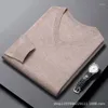 メンズセーター秋のVネックセーターニットウェア韓国スタイルスリムフィットプルオーバーソリッドカラーボトムシャツワンピースドロップ