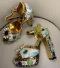 Sandales de luxe avec perles de cristal, plateforme ornée de fleurs argentées, bride à la cheville, talons de fête, pompes épaisses pour mariée