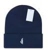 Cappello da donna Cappelli da uomo Designer Beanie Maglieria Cappello Temperamento Cappello lavorato a maglia versatile Cappello caldo con design a lettera Cappello regalo natalizio Borsa per la polvere