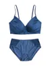 Bras set Suyadream Women Silk BH Set 92%Silk 8%Spandex Thin Mold Cup Wire Free Underwears bekväma intimat Blue Black 230426