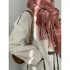 スカーフピンクの格子縞のカシミアタッセルスカーフ女性の秋と冬の暖かさ厚い首69 176cm