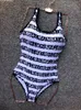 Projektantka strojów kąpielowych dziewczyna moda bikini zestaw wielokolorowych letni czas na plażę kostiumy kąpielowe jeden proszę o stroje kąpielowe kobiety