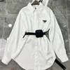 Camicetta con cintura Camicetta con lettera triangolare firmata Camicetta in chiffon di alta qualità Cappotto sexy con tasca in vita s-L 01258