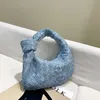 Kadın omuz çantaları mavi tasarımcı çanta dokuma tasarımcı çanta düğümlü çanta bowknot el tipi çanta moda kılıfları 230426