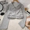 Yitimoky moletom feminino com capuz, blusa curta sólida para mulheres 2023 moda coreana manga comprida gola virada para baixo casual com zíper