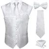 Gilet da uomo DiBanGu Classic White Suit Vest Tie Set per uomo Groom Homme Wedding Banquet Party Formal Business Gilet Cravatta Bowtie Set 230425