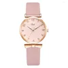 Wristwatches Trend Women's Belt Watch Temperament Petal Grain Quartz Two-piece Set