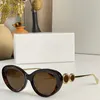 Óculos de sol designers femininos VE4587 Cat Eye Fashion Classic Sunglasses Sunury Party Luxury Party Driving Travel Holiday Glasses