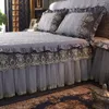 Bed Skirt Adult 3Pcs European Spreads Cover Set Luxury Embroidery Ruffle Quilt For Home