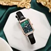 Bilek saatleri Vintage Square Women's Watch Classics Deri Saatler ve Kadın Lüks Yüksek Kaliteli 2023 Reloj hombre