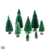 Weihnachtsdekorationen 8 STÜCKE 5-16 cm Gemischte Mini-Baum-Grün-Kiefer-Sisal-Zeder-Fälschungspflanzen für Weihnachtsfeier-Zuhause-Tischschmuck-Jahresgeschenke