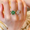 Trauringe Exquisite Glänzende Grüne Edelstein Blume Kristall Offener Ring Schillernder Kubikzirkon Strass Für Frauen Party Schmuck