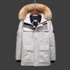 2024 MENS DESIGNER Down Jacket Varma rockar Goose Casual Letter Brodery Outdoor Winter Fashion för manliga par Canadian Men's Down Parkas Jackor Arbetskläder