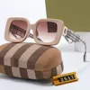 Lunettes de soleil design de luxe lunettes de soleil pour femmes lunettes protection UV mode lunettes de soleil lettre lunettes de soleil grand cadre avec boîte super très bien sympa
