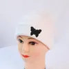 Berets dorosły motyl haft haftowy kobiety akrylowe dzianki czapki czapki czapka lady unisex swobodne czapki narciarskie gorras