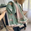 Halsdukar Luxury Lady Winter Cashmere Scarf Dandelion Mönster Färg Matchande Design Varma sjal Kvinnor Pashmina Long NeckerChief Bandana