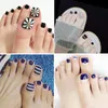 Falska naglar 24st Fake Toe Nail Silver Red Daisy Smile Olika mönster Fot Artificial With Lim Summer Beauty Toenail