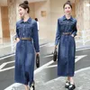 Abiti casual Abito in denim blu Cintura da donna Camicia jeans midi 2023 Autunno elegante lungo per donna Manica divisa