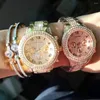 Montres-bracelets Or Montre Femme Genève Dame Quartz-Montre Cadeaux Pour Fille Acier Inoxydable Complet Strass