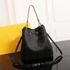 7A Neoneo Tote Bag Medium Borse da donna Classico Secchiello in pelle con spalla goffrata di marca