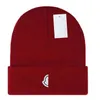 Cappello da donna Cappelli da uomo Designer Beanie Maglieria Cappello Temperamento Cappello lavorato a maglia versatile Cappello caldo con design a lettera Cappello regalo natalizio Borsa per la polvere