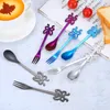 Creativo 304 in acciaio inox Cucchiai con manico a farfalla 8 colori Caffè stancante Cucchiaio tazze appese forchette Creativi forchetta frutta cartone animato T9I002294