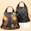 Bolsas escolares de estilo de couro exclusivo de estilo Westal Mulher mochila de retalhos de gestão de gola de viagem diariamente use senhora feminina designer