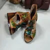 Sandálias 3,5 cm de chinelos de moda Apliques de moda Designer de plataforma de flores Summer Zip Authentic Elegância Cow Sapatos de couro genuíno