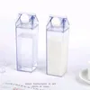 Garrafas de água em forma de caixa de leite de plástico transparente copos de leite esportivos portáteis com tampa