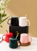 Koffiepotten Scandinavische stijl Eenvoudige effen kleur Keramische theekop Sap Ontbijtmokken Thuis Handheld Type Melkwatermok Keukenaccessoire