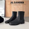 Tabi Split Toe Stitching Men Chelsea Boot äkta Leather Man Black Boot Round Toe Man Woman Ankle Boot