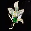 Broches Koreaanse luxe zirkoon vrouwen elegante magnolia bloembroche kostuum accessoires bruiloft corsage vrouwelijke kristalbroche pin pin