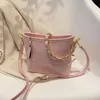 Wandering Small Fragrant Wind Lingge Chain Underarm Bag 2023 Neue schwarz-weiße Single-Shoulder-Crossbody-Tasche für Damen Großhandel Handtaschen 30 Dollar