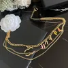 Ensembles de bijoux Designer Collier Bracelets designer pour femmes Timbre Bracelet Marque Fille Logo Collier Cadeau Romantique Amour Perle Boucles D'oreilles Accessoires