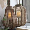 Świecowe uchwyty Vintage drewniana lampa wiatrowa Świecana Świec Jedwabny ręcznie tkany latarnia homestay herbahouse dekoracja strzelanie rekwizytów