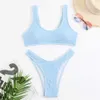 Swim Wear Женский усовершенствованный костюм бикини сексуальный монохромный купальник Бразильский мини -бикини с заполнением нового продукта в 2023 году AA230425