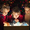 Lucky Mystery Box Rastgele gönderme Yüksek Kaliteli Kablosuz Kulaklık Bluetooth Kulaklık Kablosuz şarj cihazı Öğeler %100 Sürpriz Noel Hediyesi Yeni Yıl Sürpriz Hediye kutuları