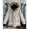 Mens Canadian Winter Jackets tjock Warm Down Men Parkas kläder utomhus mode som håller par live sändningar kappa kvinnor gooses 807 372