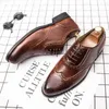 Mannen PU Leer Mode Schoenen Lage Hak Fringe Jurk Brogue Lente Enkellaarsjes Vintage Klassieke Mannelijke Toevallige LP140 211102