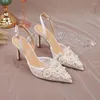 Sandales blanches chaussures de mariage dentelle doux talons hauts perle talon mince surdimensionné femmes