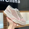 Canvas Tennis Shoe Designers Shoes Luxury Trims Tyg Tjocksolade skor Kvinnor Casual Shoes High Top Low Top Letter Högkvalitativ sneaker Italien 1977 Beige Ebony