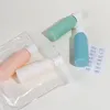 Aufbewahrungsflaschen 4 Stück 2 Unzen leeres PE-Material Soft Touch BPA-freie Reiseflasche mit Flip-Cap-Set mit 4 Farben für flüssige Lotion