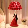 Tischlampen Kreative Romantische Hochzeit Harz Liebhaber Tuch Lampe Für Schlafzimmer Nachtessen Dinner Party Blume Schreibtisch Led Stehleuchte