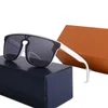 Summer Sunglasses For Men and Women style Anti-Ultraviolet Retro Plate square Full Frame fashion Eyeglasses Random Box1082