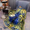 Battaniye marka lüks baskılı yumuşak yumuşak rahat yorgan yatak/kanepe/uçak/seyahat battaniye yatak örtüsü ev tekstil düğün hediyesi