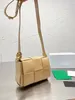 Nouvelle Arrivée Vintage Designer Vert Sac À Main En Cuir Souple Petit Sac Tofu Pour Femmes Bandoulière Réglable Sac À Main Matelassé 16.5CM