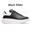 Designer alexandermcqueen Casual Shoes Alexander Mcqueens 여남 플랫슈즈 White Black Pink Blue Green Red Calf Leather Lace-up Sneaker Oversized Rubber Sole Trainers